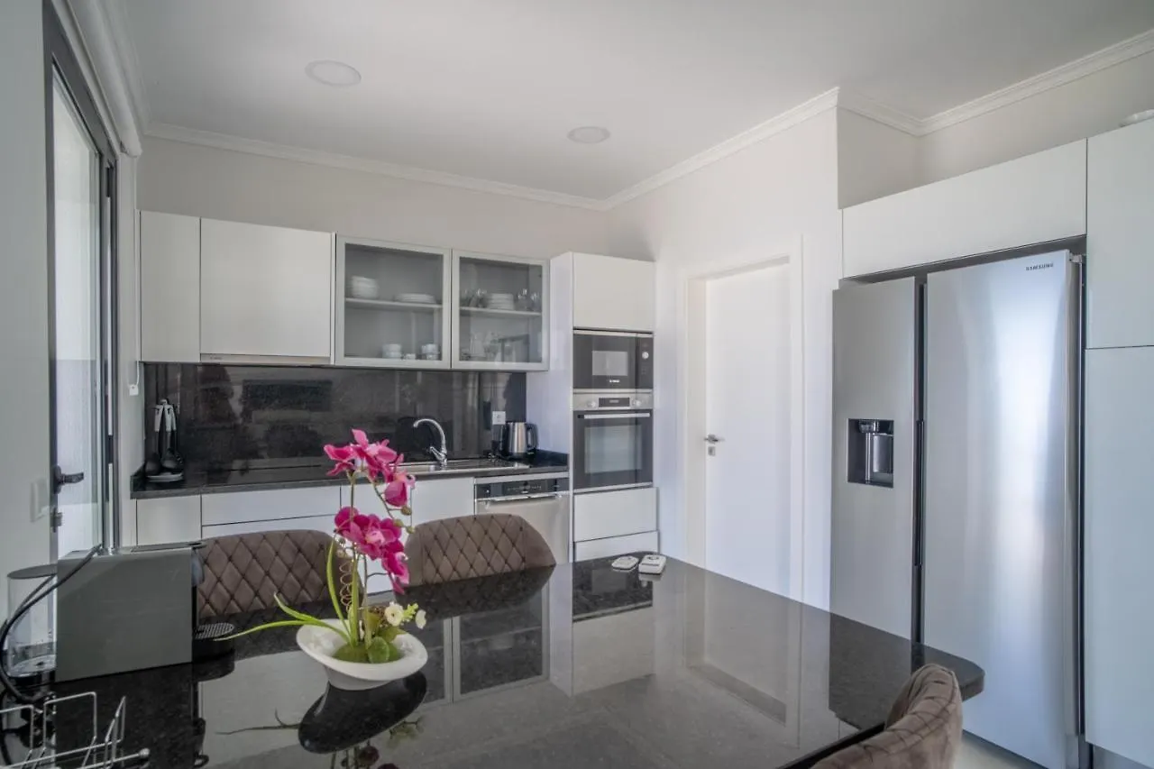 Coco Tangalla Villa برازيريس