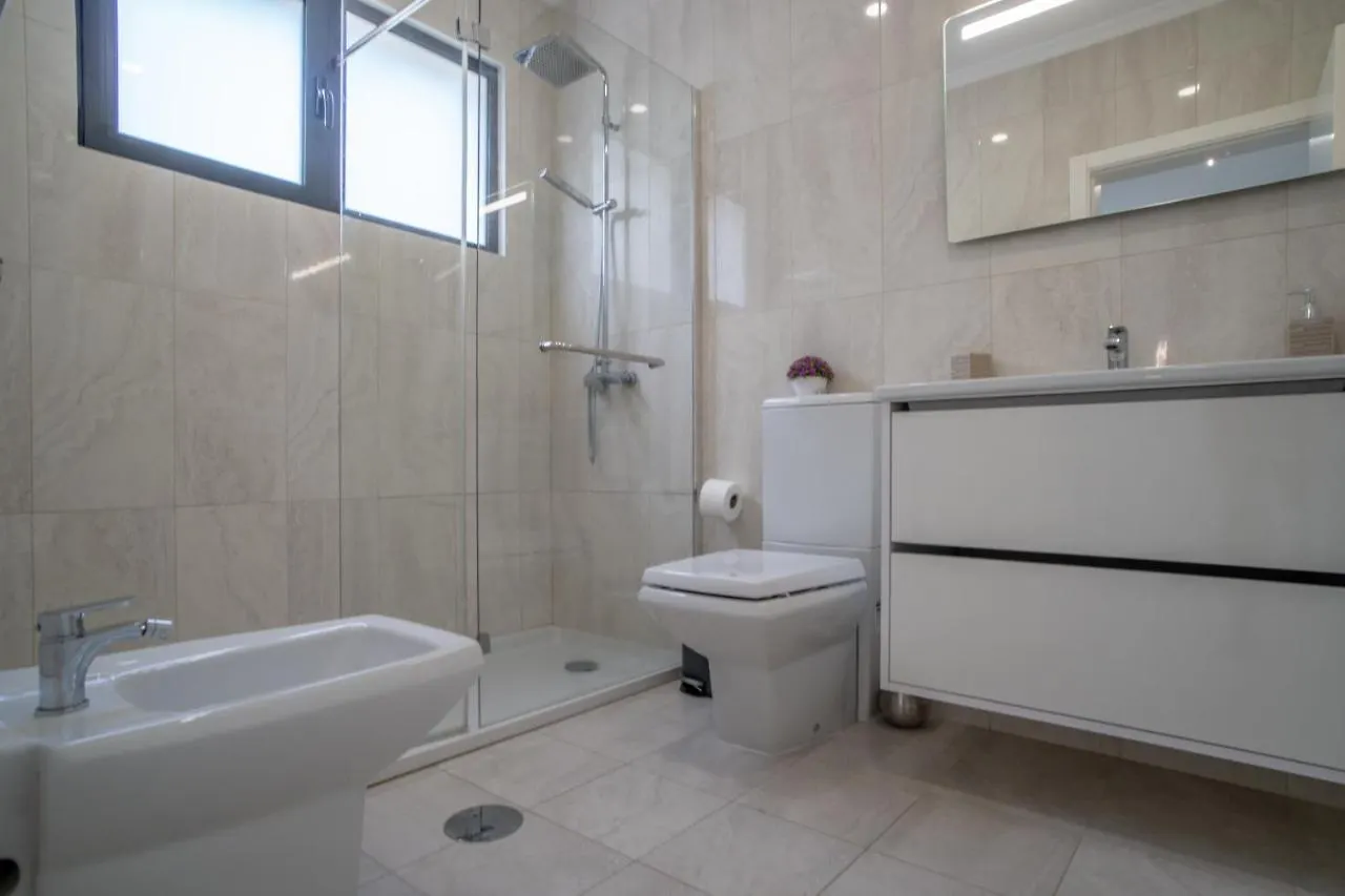 Coco Tangalla Villa برازيريس